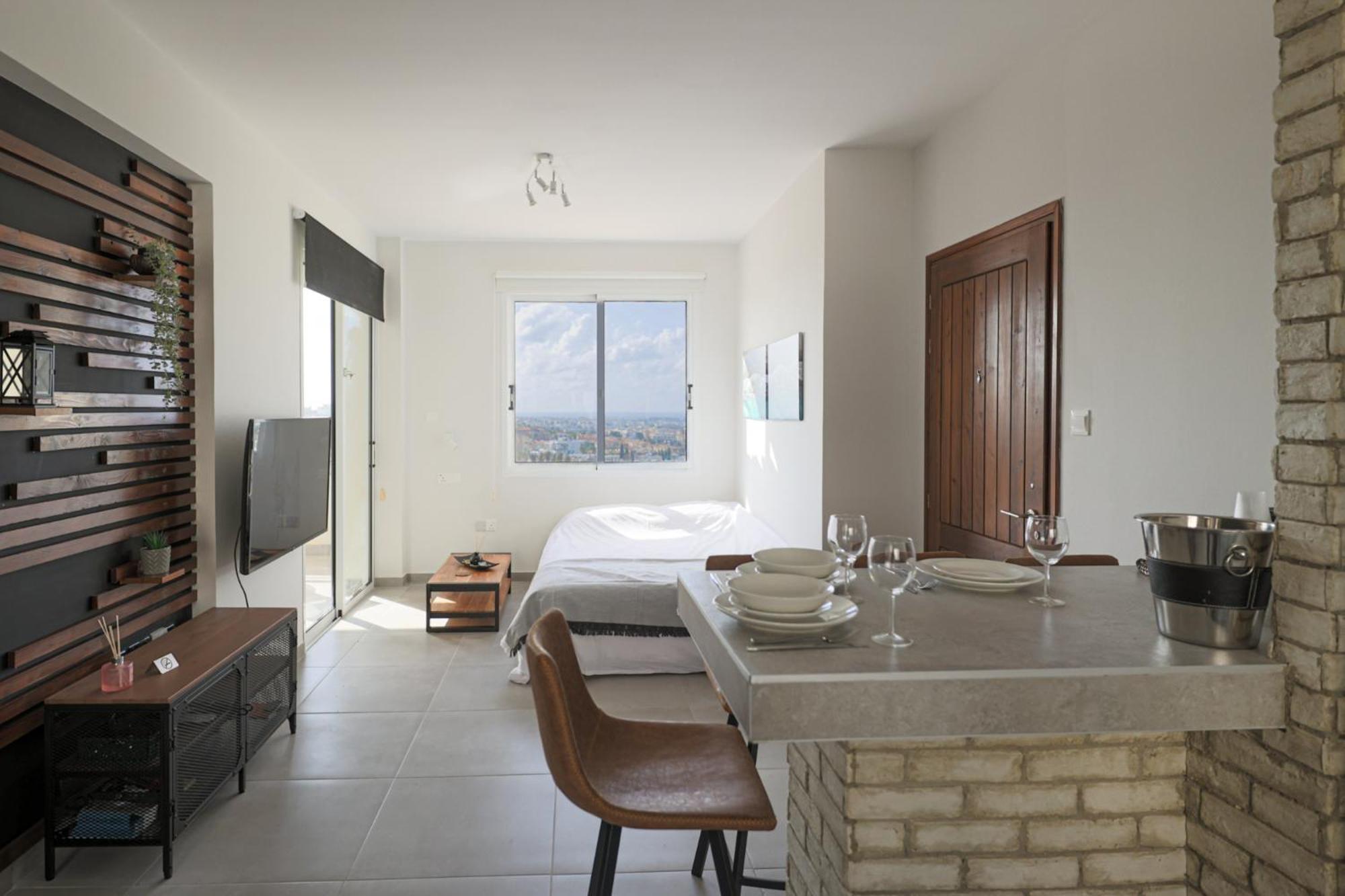 Eden Blue-horizon 1b, Paphos, Sea View, Pool Apartment Konia