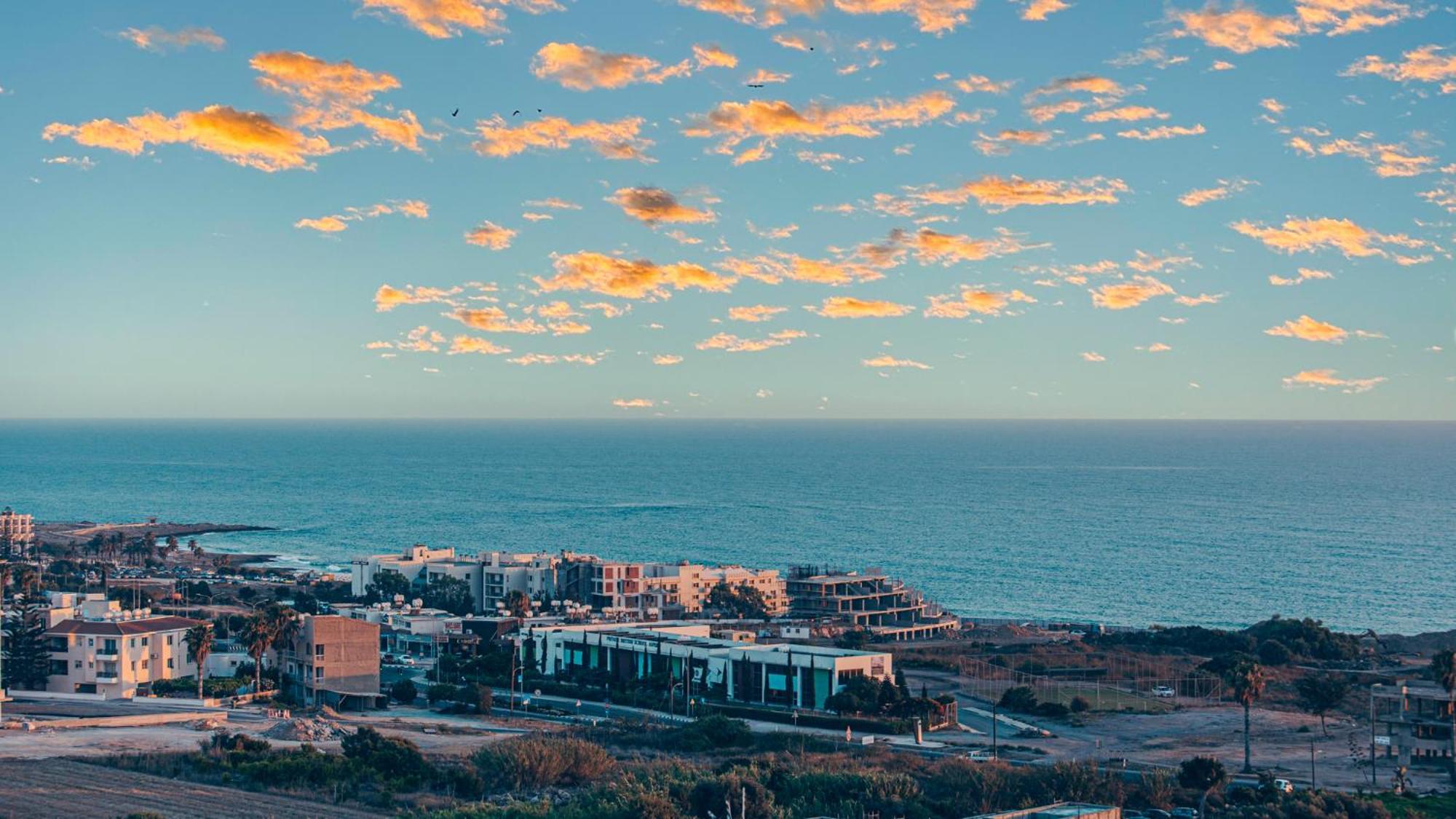 Eden Blue-horizon 1b, Paphos, Sea View, Pool Konia